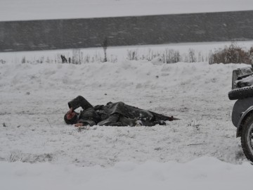 На берегу реки Быстрая Сосна прошла военно-историческая реконструкция, посвящённая боям 1941 года за город Елец