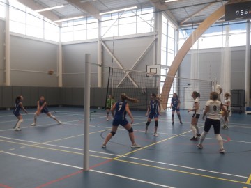 В ФОК «Воргол» прошёл турнир по волейболу среди женских команд