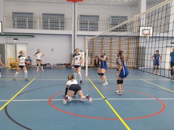 В ФОК «Воргол» прошёл турнир по волейболу среди женских команд