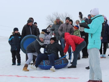 24 февраля в Елецком районе состоялось зимнее спортивное мероприятие «Зимние забавы»
