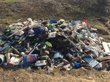 В Елецком районе обнаружена большая несанкционированная свалка мусора!