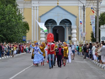 В Ельце проходит Фестиваль малых городов России В Ельце проходит Фестиваль малых городов России