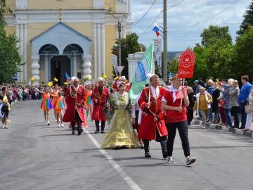 В Ельце проходит Фестиваль малых городов России В Ельце проходит Фестиваль малых городов России