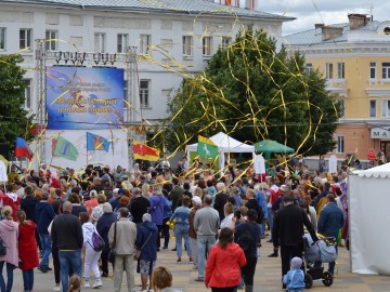 В Ельце проходит Фестиваль малых городов России В Ельце проходит Фестиваль малых городов России