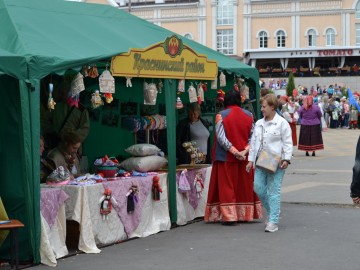 В Ельце проходит Фестиваль малых городов России В Ельце проходит Фестиваль малых городов России