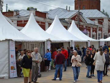 В Ельце проходит Фестиваль малых городов России В Ельце проходит Фестиваль малых городов России