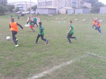 На стадионе посёлка Газопровод прошёл турнир по баскетболу и мини-футболу