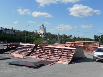 На площадке ФОК «Виктория» производится монтаж нового оборудования