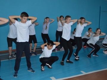 В общеобразовательных учреждениях города Ельца прошли «Уроки ГТО»