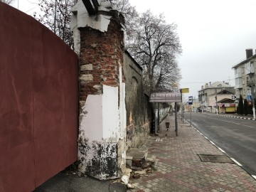 Печальное состояние центра города отражается на его жителях