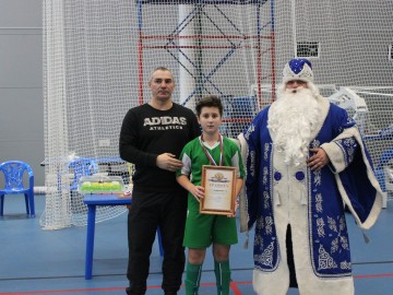 В Елецком районе прошли соревнования среди школьных мини-футбольных команд «Кубок Деда мороза»