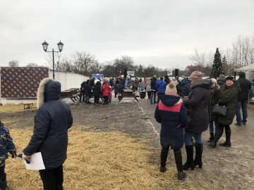 Администрация Ельца запустила жителей в парк Железнодорожников, где более пяти лет не сделано до конца благоустройство!