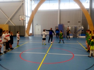 В Елецком районе прошёл турнир по мини-футболу среди юношеских команд В Елецком районе прошёл турнир по мини-футболу среди юношеских команд