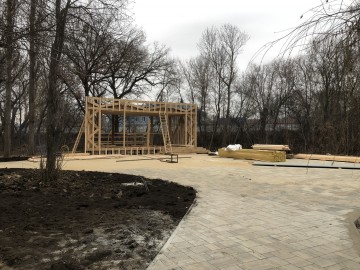 В Петровском парке вовсю кипит работа по благоустройству! В Петровском парке вовсю кипит работа по благоустройству!