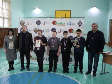 Елецкие школьники сразились за шахматное лидерство в турнире «Белая ладья»