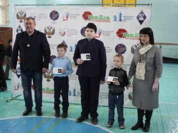 Елецкие школьники сразились за шахматное лидерство в турнире «Белая ладья»