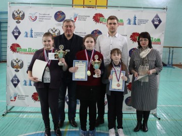 Елецкие школьники сразились за шахматное лидерство в турнире «Белая ладья»