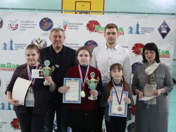 Елецкие школьники сразились за шахматное лидерство в турнире «Белая ладья»