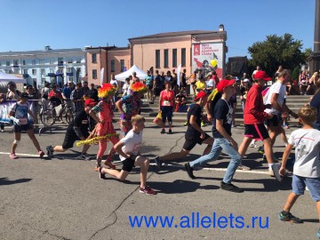 В Ельце состоялось грандиозное спортивное событие - первый в истории города полумарафон! В Ельце состоялось грандиозное спортивное событие - первый в истории города полумарафон!