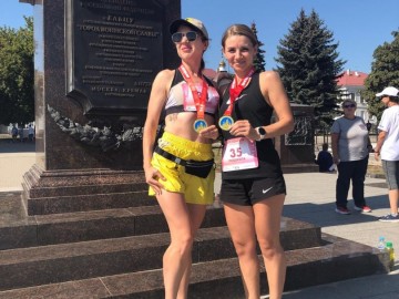 В Ельце состоялось грандиозное спортивное событие - первый в истории города полумарафон! В Ельце состоялось грандиозное спортивное событие - первый в истории города полумарафон!