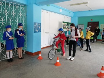 В Ельце состоялся городской этап конкурс «Безопасное колесо»