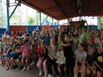 Представитель Общественного совета при Елецком ЛО МВД России на транспорте и сотрудники полиции провели урок юридической грамотности