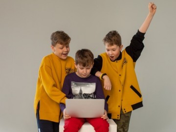 Силиконовая полянка: в Ельце появилась кибершкола для превращения детей в Стивов Джобсов