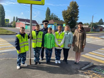 В Ельце продолжается акция ГИБДД &laquo;Граффити дорожной безопасности&raquo;