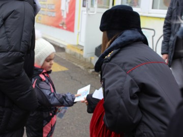 В Ельце прошла Всероссийская акция профилактической направленности «Полицейский Дед Мороз»