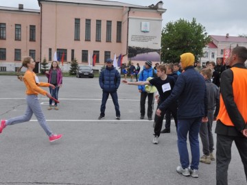 В Ельце состоялась легкоатлетическая эстафета, посвященная 72-летию Победы в Великой Отечественной войне