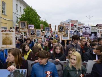 В Ельце прошел Парад Победы