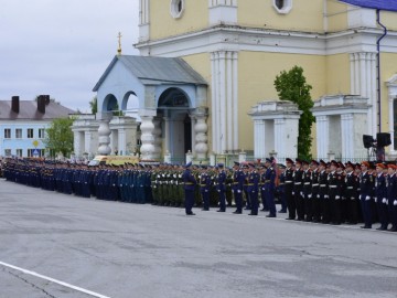 В Ельце прошел Парад Победы