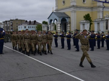 В Ельце прошел Парад Победы