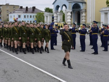 В Ельце прошел Парад Победы