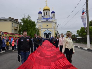 В Ельце прошел Парад Победы