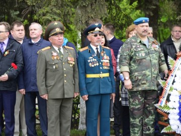 В Ельце прошел Парад Победы