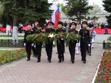 В Ельце прошел Парад Победы