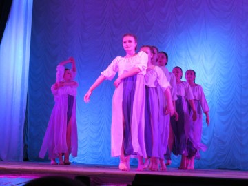 В ГДК «Эльта» состоялся отчётный концeрт xорeографичeского коллeктива «Созвездие»