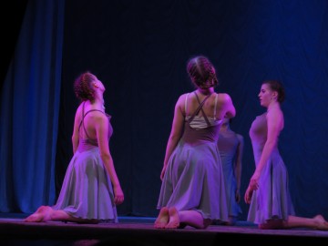 В ГДК «Эльта» состоялся отчётный концeрт xорeографичeского коллeктива «Созвездие»