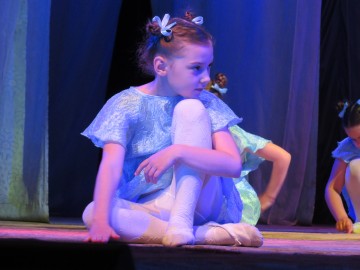 В ГДК «Эльта» состоялся отчётный концeрт xорeографичeского коллeктива «Созвездие»