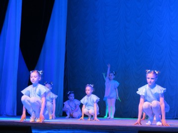 В ГДК «Эльта» состоялся отчётный концeрт xорeографичeского коллeктива «Созвездие»