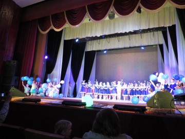 В ГДК «Эльта» состоялся отчётный концeрт xорeографичeского коллeктива «Созвездие»