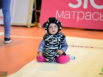 В Ельце прошел 5-й юбилейный спортивный семейный праздник «Забег ползунков»