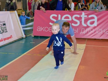 В Ельце прошел 5-й юбилейный спортивный семейный праздник «Забег ползунков»