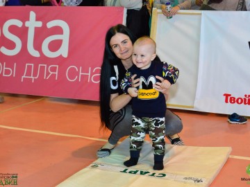 В Ельце прошел 5-й юбилейный спортивный семейный праздник «Забег ползунков»