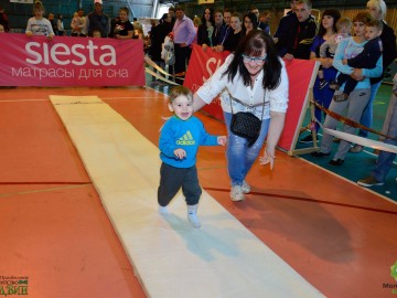 В Ельце прошел 5-й юбилейный спортивный семейный праздник «Забег ползунков»