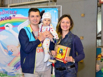 В Ельце прошел 5-й юбилейный спортивный семейный праздник «Забег ползунков»