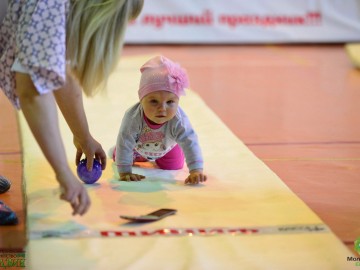 В Ельце прошел 5-й юбилейный спортивный семейный праздник «Забег ползунков»