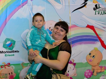 В Ельце прошел 5-й юбилейный спортивный семейный праздник «Забег ползунков»