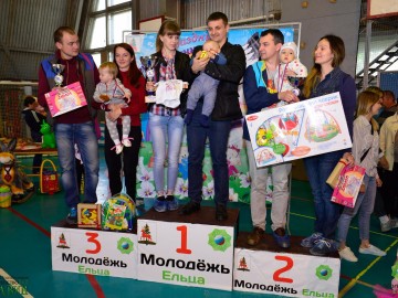 В Ельце прошел 5-й юбилейный спортивный семейный праздник «Забег ползунков»